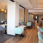 Hotel Logis Hotel- Restaurant La Renaissance