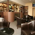 Logis Hotel- Restaurant La Renaissance 3*