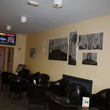 Logis Hotel- Restaurant La Renaissance Hotel 3*