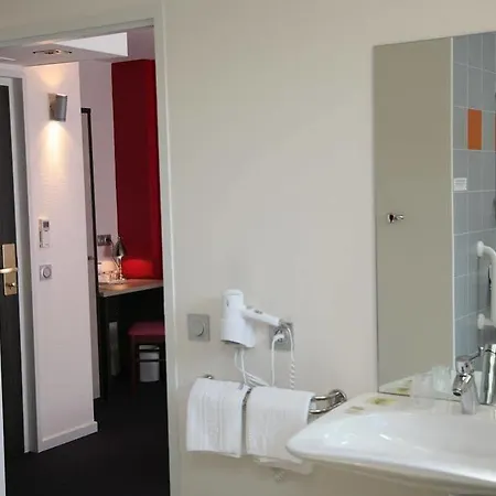 Logis Hotel- Restaurant La Renaissance Hotel 3*