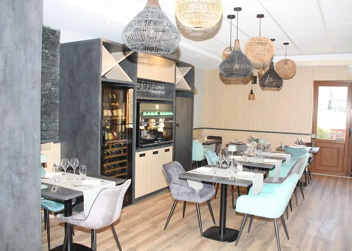 Logis Hotel- Restaurant La Renaissance 酒店