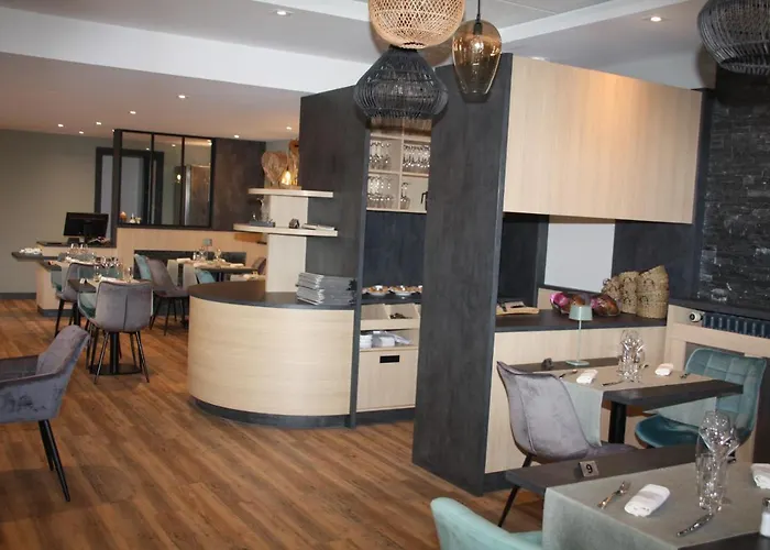 Logis Hotel- Restaurant La Renaissance