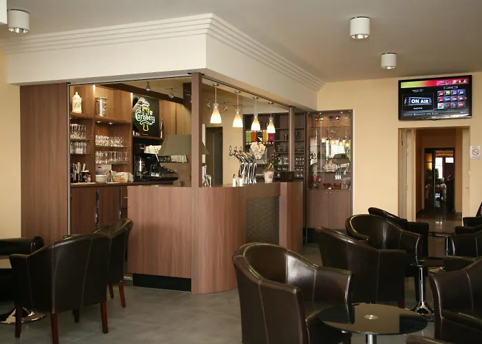 酒店 Logis Hotel- Restaurant La Renaissance