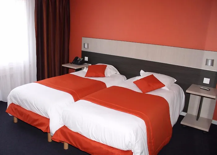 Logis Hotel- Restaurant La Renaissance 酒店 3*