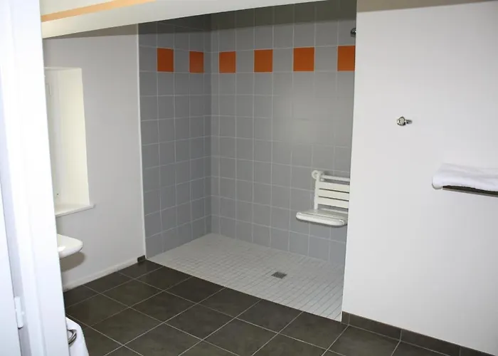 Logis Hotel- Restaurant La Renaissance 酒店 3*