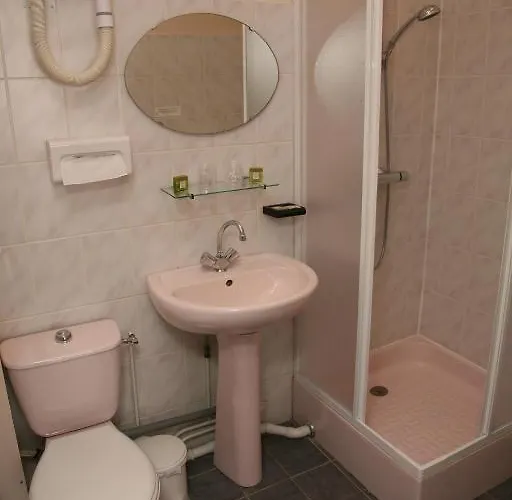 Logis Hotel- Restaurant La Renaissance 酒店